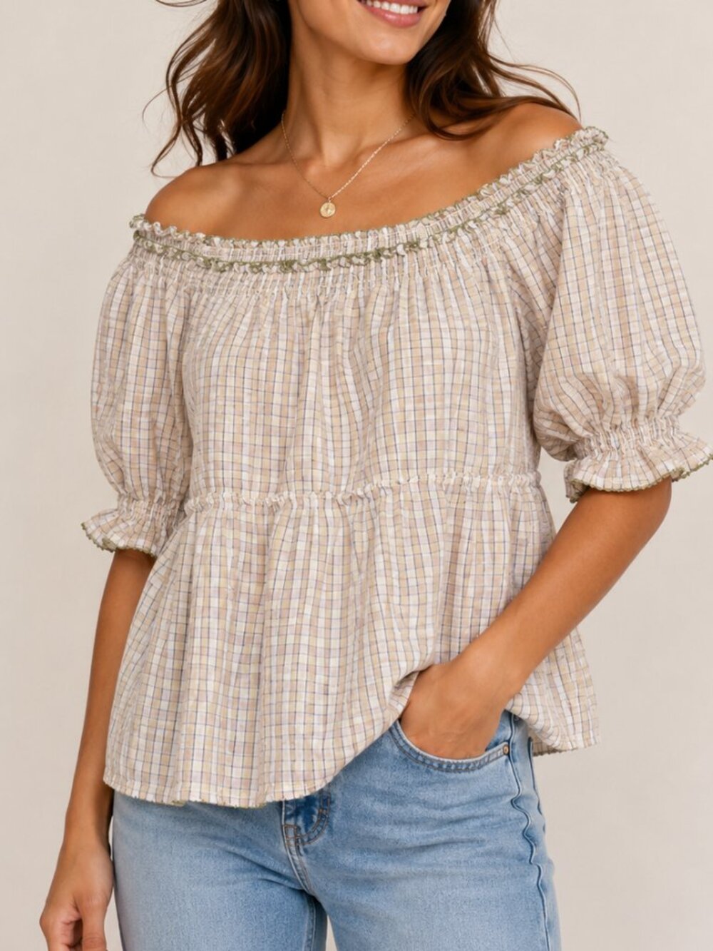 Old Navy Women’s Large Beige & White Check Off-the-Shoulder Peasant Blouse Elast